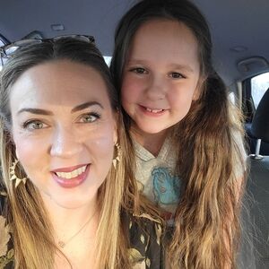 Meet your Posher, Cara